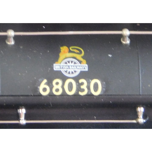 608 - Dapol Locomotive J94 BR Black Tanker Extension D.009, 68030 mint and boxed