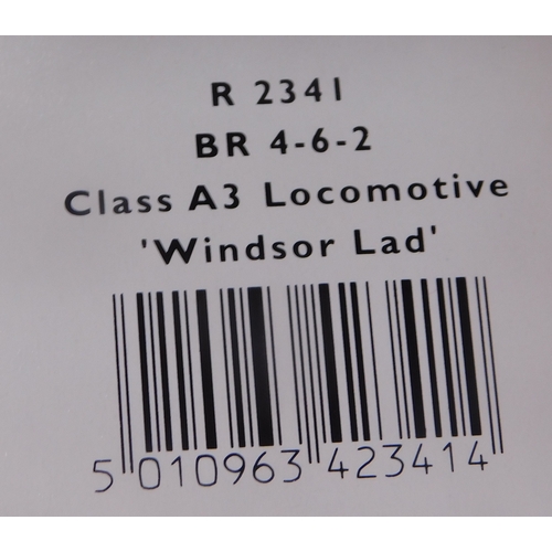 651 - Hornby Locomotive R2341 BR 4-6-2 Class A3 Locomotive 'Windsor Lad' mint and boxed