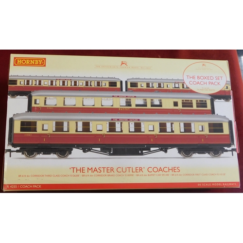 760 - Hornby Coaches R4228 Northumbrian Coach Pack, R4255 Master Cutler Coach Pack, R4179A Corridor Brake,... 