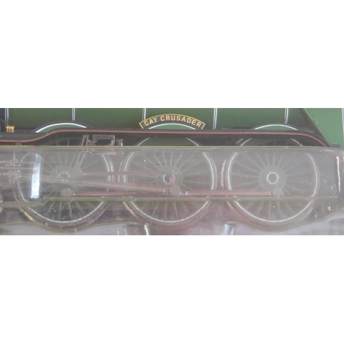 667 - Hornby Locomotive R3518 'The Final Day' LNER Class A3 'Gay Crusader' No.108 (Limited Edition) mint a... 