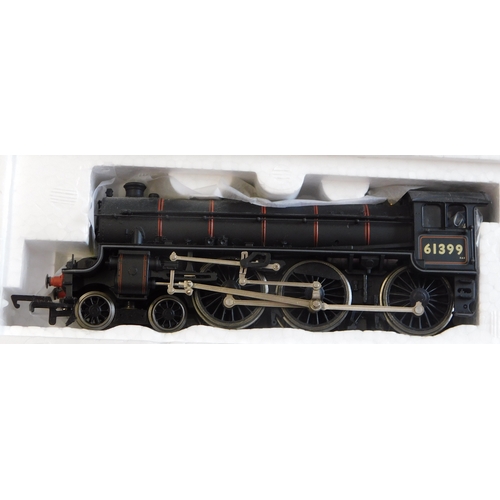 731 - Bachmann Locomotive 3/- 701A B1 61399 BR lined black, late emblem mint and boxed