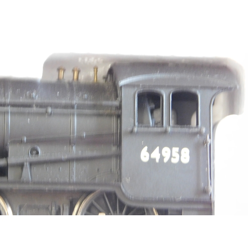 735 - Bachmann Locomotive 31-851A J39 64958 BR early emblem