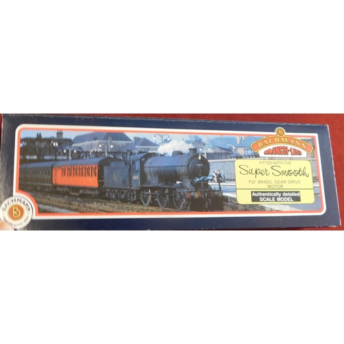 737 - Bachmann Locomotive 31-852A J39 64970 late crest, mint and boxed