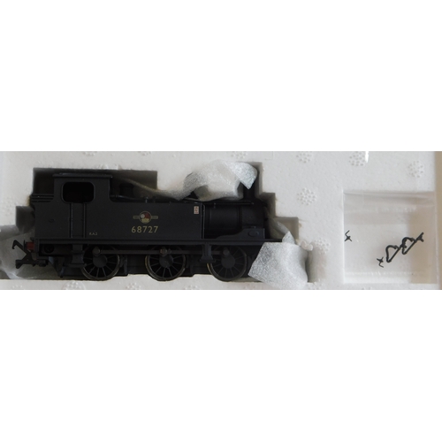 743 - Bachmann Locomotive 31-058 J72 Tank 68727 BR black, late crest, mint and boxed