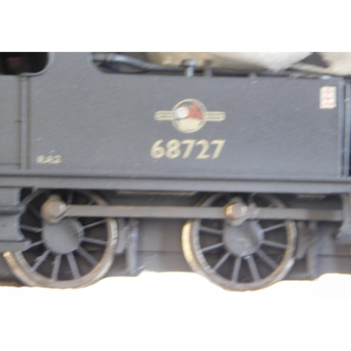 743 - Bachmann Locomotive 31-058 J72 Tank 68727 BR black, late crest, mint and boxed