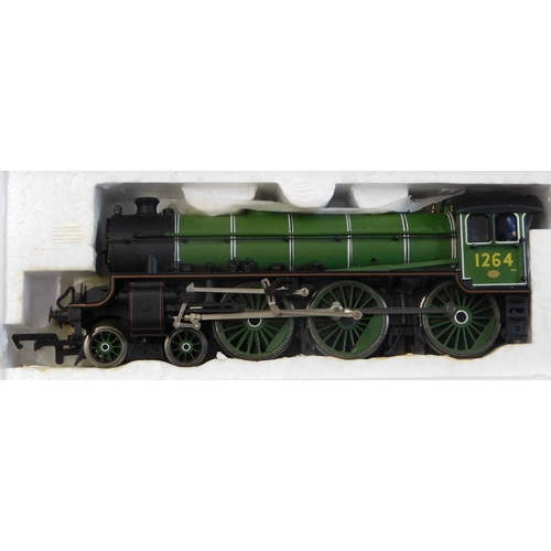 680 - Bachmann Locomotive 31-700 LNER B1 1264 green lined, mint and boxed