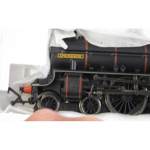 686 - Bachmann Locomotive 31-712 B1, 61000 'Springbok' BR lined black emblem, mint and boxed