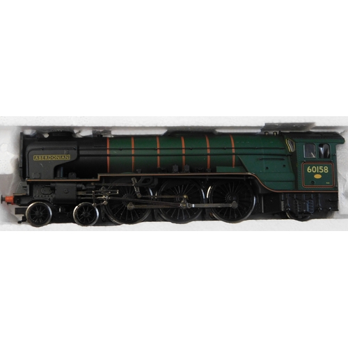 687 - Bachmann Locomotive 32-551 Class A1 60058 'Aberdonian' BR green late crest, mint and boxed