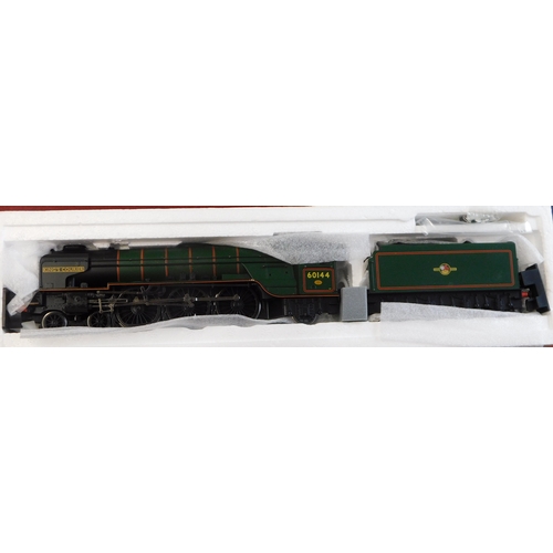 689 - Bachmann Locomotive 31-557 Class A1 60144 'Kings Courier' BR green late crest, mint and boxed