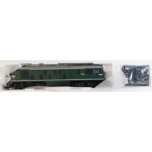 696 - Bachmann Locomotive 32-426 Class 24 'Diesel' Plain BR green, mint and boxed