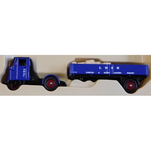 832 - Corgi 1:76 scale (limited edition) boxed commercial vehicles, excellent condition mint and boxed