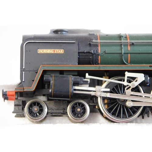 754 - Hornby Locomotive R033  BR class 7MT Loco 'Morning Star' mint and boxed