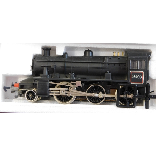 757 - Hornby Locomotive R857  BR Loco Ivatt class 2 boxed