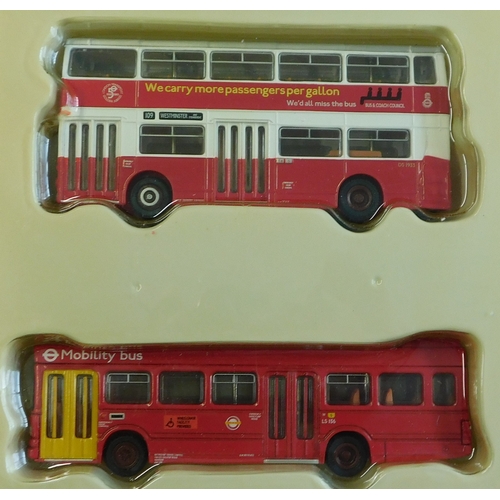 872 - Beatties London Transport 1:76 scale (Limited edition), (No.1) one boxed set (2) bus set, excellent ... 