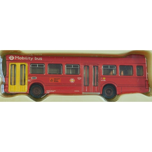 872 - Beatties London Transport 1:76 scale (Limited edition), (No.1) one boxed set (2) bus set, excellent ... 