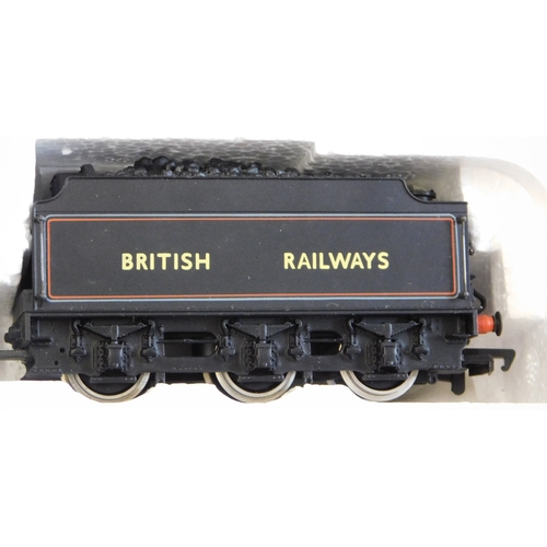 712 - Bachmann Locomotive 31-553 V2 '60807', 'R.R. Black', mint and boxed (Retail £50)