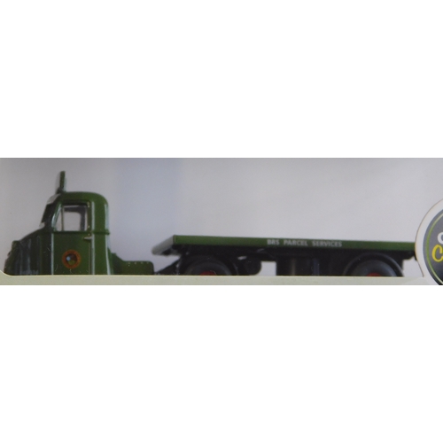 877 - Oxford Automobile Company 1:76 scale (Car Transporter with Trailer) and British Rail, 4 boxed commer... 