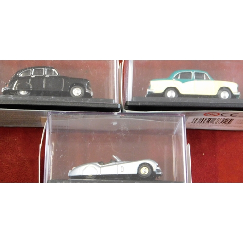 882 - Oxford Automobile Company 1:76 scale boxed six boxed cars and commercial, excellent condition, mint ... 