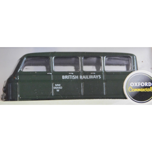 883 - Oxford Automobile Company 1:76 scale, six boxed cars and commercial, excellent condition, mint and b... 