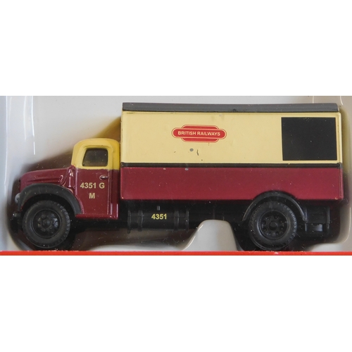 897 - Classix by Pocketbond 1:76 scale, six boxed commercial vehicles, excellent condition mint and boxed