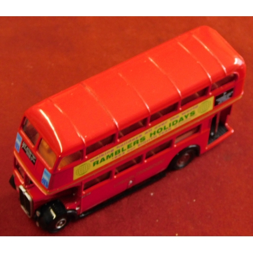 938 - Gilbow (4) boxed Buses 1:76 scale vehicle no.10124, 10128B, 101232, Ramblers Ass AEC RT Bus, excelle... 