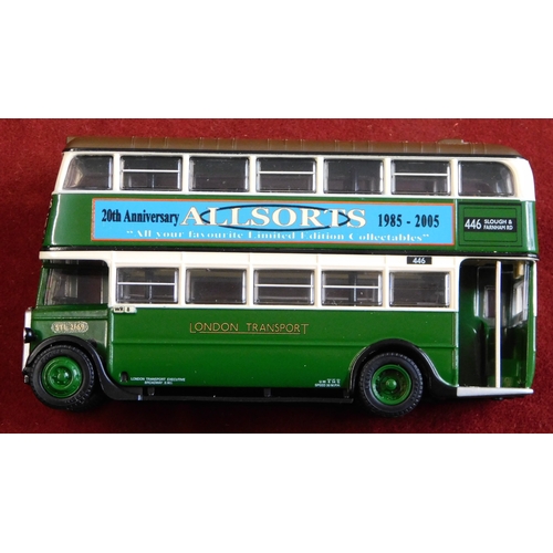 945 - Gilbow (4) boxed Buses 1:76 scale vehicle no.127809A, 27810, 27811A, 1985-2005 STL Model, excellent ... 