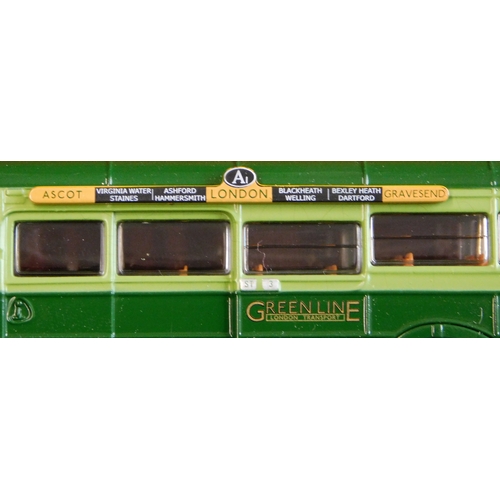 947 - Gilbow (4) boxed Buses, 1:76 scale vehicle no. 29906, 30001, 29901A, 30005, excellent condition