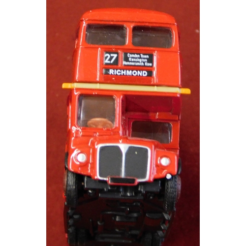 965 - Gilbow (4) boxed Buses 1:76 scale vehicle no.15601, 15616, 15605, 15605, excellent condition