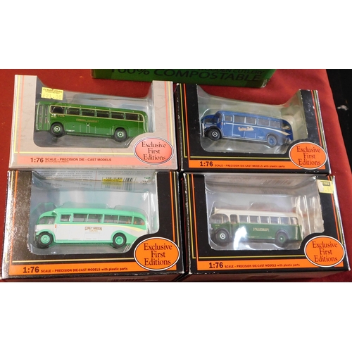 971 - Gilbow (4) boxed Buses 1:76 scale vehicle no.25302, 23319, 18405, 25303, excellent condition