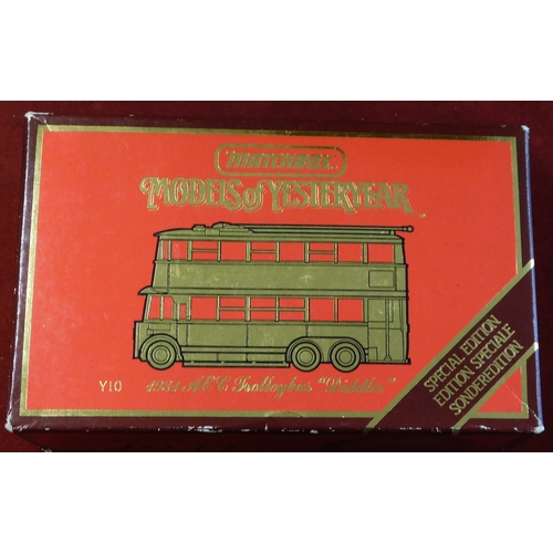 1006 - Matchbox 1:76 scale (2) boxed Trolleybus/Bus vehicle no. YET03-M, Y10 Didder, excellent condition