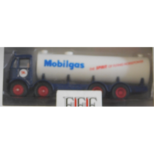 1014 - EFE vehicles 1:76 scale (4) boxed Trucks/Lorries vehicle no.E10604, E10401, E205012, E10801 excellen... 