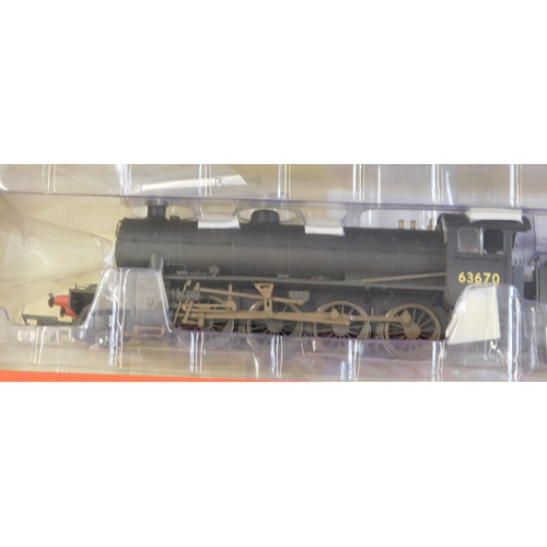 809 - Hornby Locomotive BR 2-8-0 Thompson class 01 '63690' Weathered Edition mint and boxed Retail £99.50