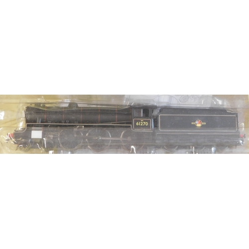 811 - Hornby Locomotive R3114 BR 4-6-0 class B1, '61270' mint and boxed