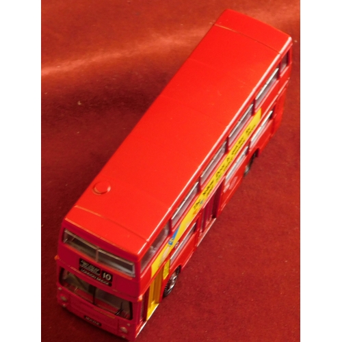 944 - Gilbow (4) boxed Buses 1:76 scale vehicle No.25602, 25705, 25701, 25601, excellent condition