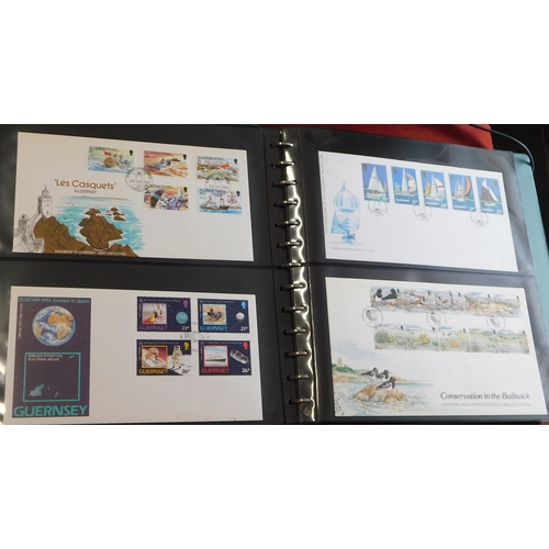 1001 - Great Britain 1990 First Day Covers in a Lighthouse album, mostly 1990s with alternative postmarks. ... 