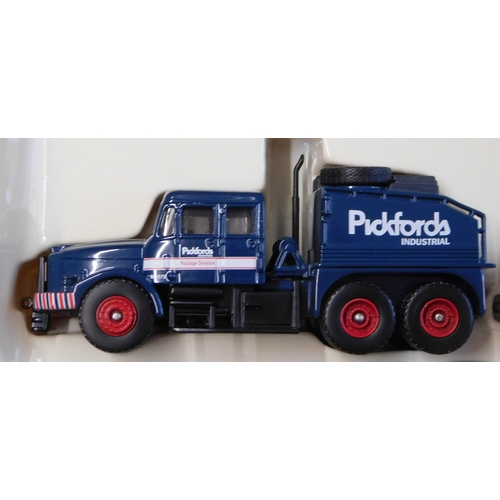 101 - Corgi Trackside DG198000 Scammell Contractor x2, Trailer and Cylinder Load - Pickfords, Mint in Box.