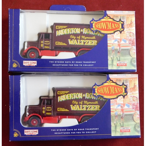 44 - Lledo The Showmans Collection DG 125001 Burrell Showman's Steam Wagon Scenic Railway (2), DG044031 S... 