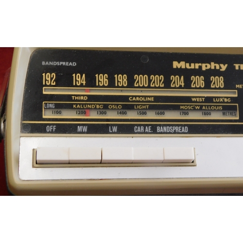 577 - Murphy Transistor 8 B815 Portable Radio, made in the 1960s with a black, white and chromed plastic b... 