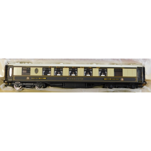 80 - Hornby R4196 Coach Pack, 'The Golden Arrow' Coaches, Mint in Box.