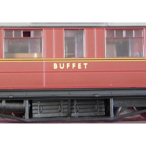 92 - Hornby R4569 BR (Ex LNER) 61ft 6in Buffet Car E9115E, Mint in Box.