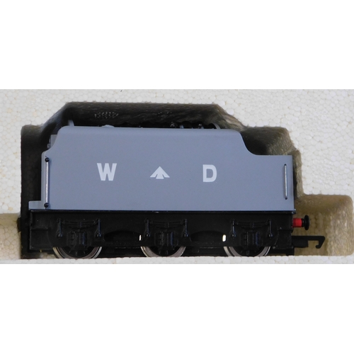 95 - Top Link From Hornby R2043 2-8-0 Locomotive WD Class 8F, Mint in Box.