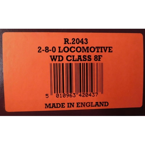 95 - Top Link From Hornby R2043 2-8-0 Locomotive WD Class 8F, Mint in Box.