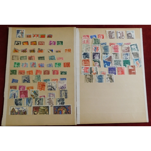 1111 - France 1902-1966 collection on (12) pages mainly used. Both postage and commemorative stamps