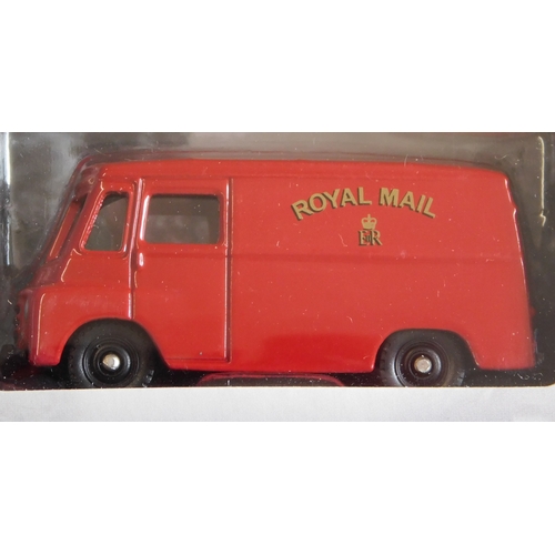 23 - Corgi Trackside RM2004 Royal Mail Set of 4. Mint in box.