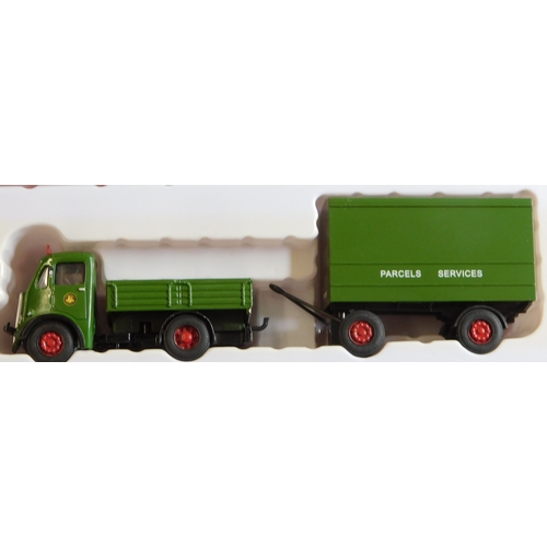 29 - B-T Models DA50 - AEC Ballast Tractor & Drawbar Van Trailer 'BRS Parcels' Circa 1948-1958. Mint in b... 