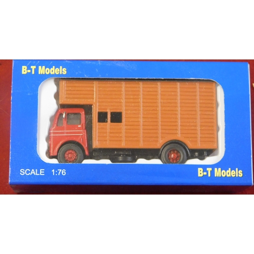 56 - B-T Models A002 - Leyland Beaver Livestock Truck Circa 1955-1965 unused, boxed