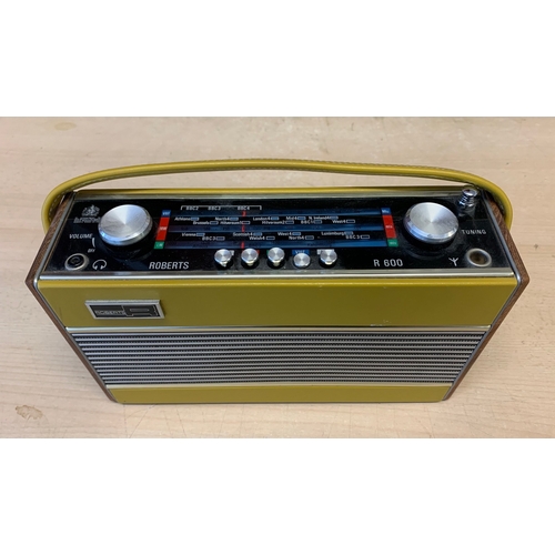 18 - Retro 1960s Transistor Radio. A Roberts R600 transistor radio circa 1968. Mustard colour leather cas... 