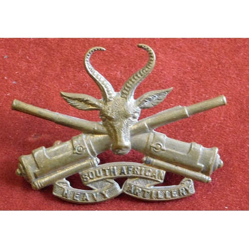 263 - British Commonwealth WWI South African Heavy Artillery (Africa Division) Cap Badge, gilding metal wi... 