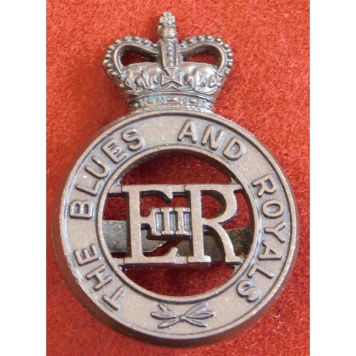 281 - British EIIR Blues And Royals Officers Cap Badge, bronzed brass with tabs