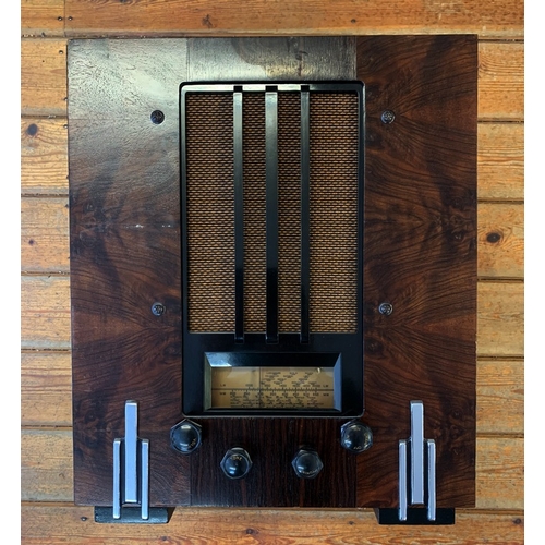 3 - VINTAGE VALVE TABLE TOP RADIO. A beautiful Marconi 264 'high profile' table top valve radio from the... 